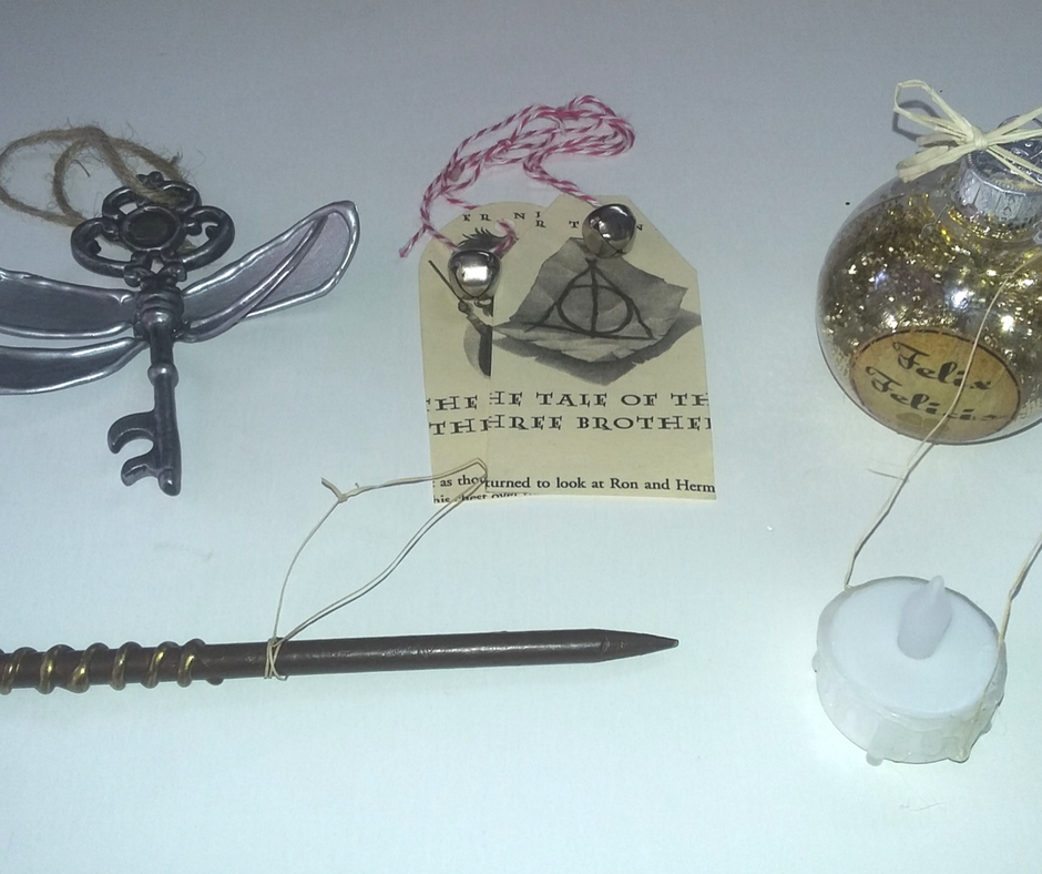 How to make Harry Potter ornaments | DIY Harry Potter Ornaments | DIY Harry Potter | Harry Potter Christmas Ornaments | DIY Harry Potter Christmas ornaments | DIY Harry Potter Wand | DIY Harry Potter flying key | DIY harry potter floating candle | DIY | crafts | DIY ornaments | Harry Potter Ornaments |