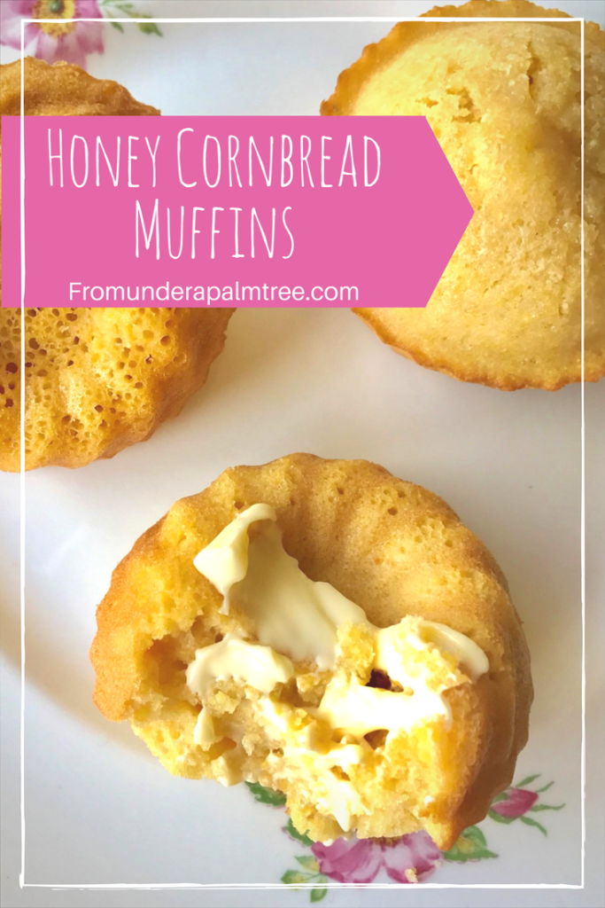 How to make cornbread muffins | Making cornbread muffins | cornbread muffins | honey | Cornbread muffins with honey | a different way to make cornbread muffins | recipes | muffins | 