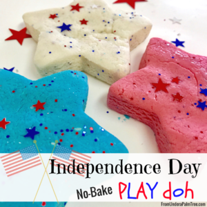 Independence Day Playdoh | Homemade Play Dough recipe | DIY Play Dough | Play dough recipe | activities with toddlers | kid-friendly DIY | DIY | kid-friendly | Toddler Friendly | non-toxic | sensory play | toddler sensory | 