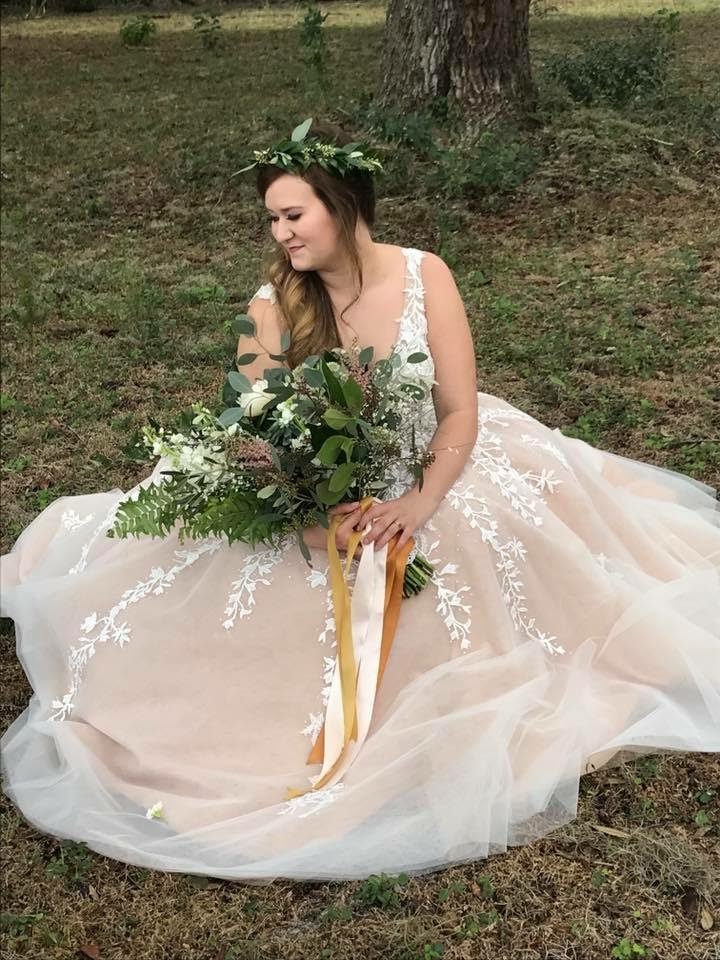 I Got Married! | Getting Married | wedding planning | Barn Wedding | Old McMickey's Farm | The Barn at Crescent Lake | Getting Married | Wedding | Getting married at a barn | rustic wedding | enchanted forest wedding |
