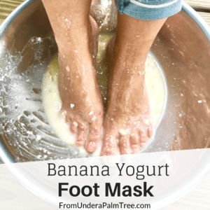 foot mask | DIY foot scrub | what can I make with old bananas | banana recipe | banana yogurt foot mask | DIY beauty ideas | homemade beauty recipes | how to live more sustainable | sugar scrub recipe | gift ideas | homemade remedies |
