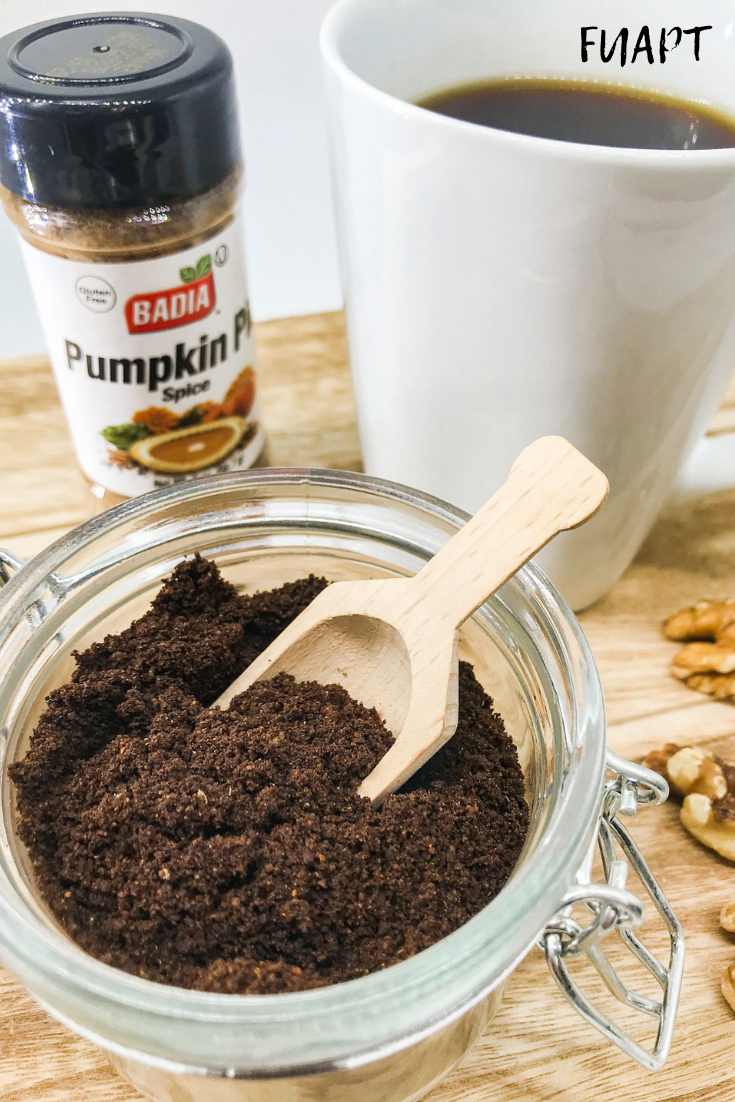 homemade coffee | homemade coffee grounds | homemade coffee recipe | coffee blend recipe | homemade coffee blend | pumpkin spice coffee blend | DIY coffee blend | how to make my own coffee blend | fall recipe | pumpkin recipe | flavored coffee | how to make my own flavored coffee | 