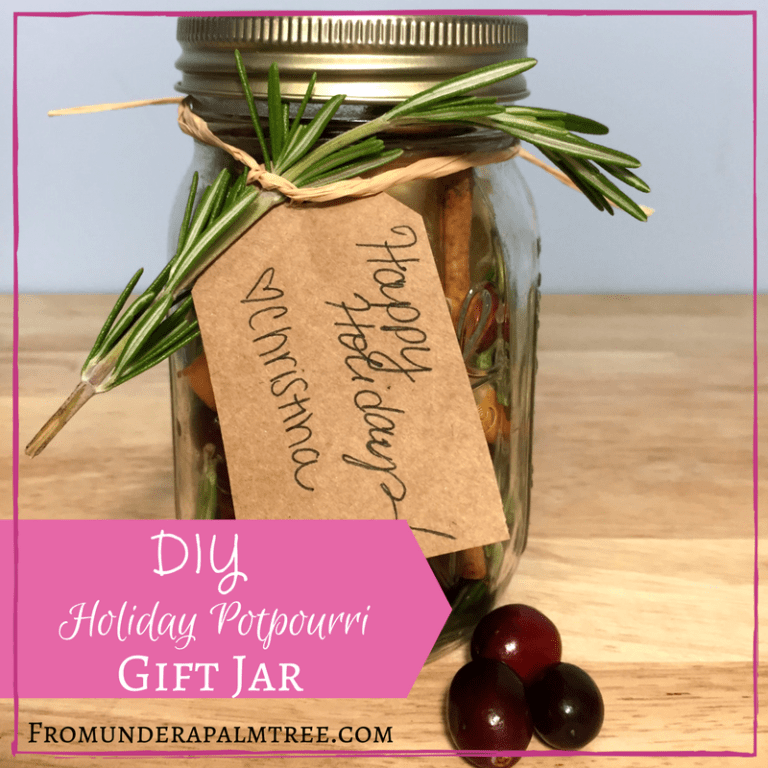 DIY Holiday Potpourri Gift Jar > From Under a Palm Tree